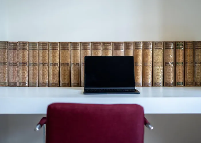 Flaccomio 公寓 切法卢